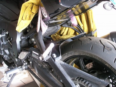 Befestigung des Flaschenzuges am Motorrad